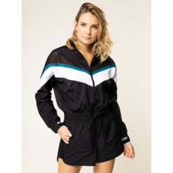 Kombinezon Guess Agathe Overall W01K0T WCOD0. Czarne kombinezony damskie Guess, l, z aplikacjami, z poliamidu, bez kołnierzyka, bez rękawów. W wyprzedaży za 489,00 zł.