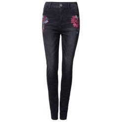 Desigual Jeansy Damskie Denim Atenas 28 Czarne. Czarne jeansy damskie Desigual, z jeansu, z podwyższonym stanem. Za 449,00 zł.