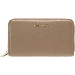 Portfele damskie: Coccinelle Portfel taupe