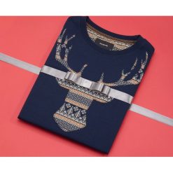 T-shirt z naszywką - Granatowy. Niebieskie t-shirty męskie Reserved, xl, z aplikacjami, bez kołnierzyka. Za 39,99 zł.