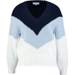 Swetry klasyczne damskie: Selected Femme SFMARGELLA Sweter dark sapphire/ skyway/ snow white