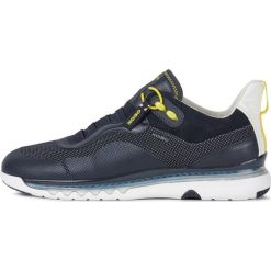 Geox tenisówki męskie Levita U029XA 06K85 42 ciemnoniebieskie. Niebieskie trampki męskie Geox, bez wzorów, bez zapięcia. Za 609,00 zł.