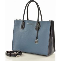 Niesamowity kuferek MICHAEL KORS DENIM. Szare kuferki damskie marki Michael Kors, w paski, ze skóry. Za 1399,00 zł.