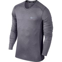 Koszulka do biegania NIKE DRY MILER RUNNING TOP LONG SLEEVE / 833593-081. Niebieskie koszulki męskie Nike, m, bez wzorów, z poliesteru, bez kołnierzyka, z długim rękawem, długie, do biegania, dri-fit (nike). Za 139,00 zł.
