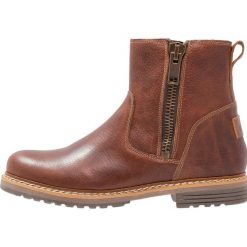 Bullboxer Botki cognac. Szare botki damskie skórzane marki Bullboxer, na sznurówki. W wyprzedaży za 306,75 zł.