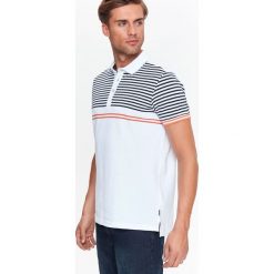 T-SHIRT POLO MĘSKI Z PANELEM W PASKI. Szare koszulki polo marki Top Secret, na lato, m. Za 29,99 zł.