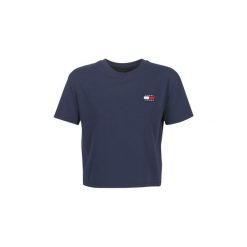 T-shirty z krótkim rękawem Tommy Jeans TJW TOMMY BADGE TEE. Niebieskie t-shirty damskie Tommy Jeans, s, bez wzorów, z jeansu, bez kołnierzyka. Za 169,00 zł.