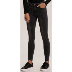 Czarne Jeansy Skinny Irhaal. Czarne jeansy damskie Renee. Za 119,99 zł.