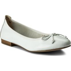 Baleriny damskie lakierowane: Baleriny CAPRICE – 9-22102-20 White Nappa 102