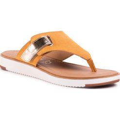 Japonki MARCO TOZZI - 2-27114-24 Saffron Comb 656. Żółte klapki damskie Marco Tozzi, bez wzorów, ze skóry, bez obcasa. Za 199,00 zł.