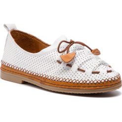 Półbuty MANITU - 840790 Weiss 3. Białe półbuty damskie marki Manitu, bez wzorów, ze skóry, bez obcasa, na obcasie, bez zapięcia. Za 239,00 zł.