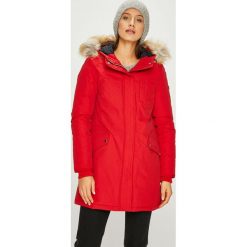Tommy Jeans - Kurtka puchowa. Czerwone bomberki damskie Tommy Jeans, l, z bawełny, z kapturem. Za 1149,00 zł.