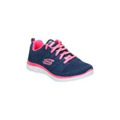 Buty Skechers 81655L-NVHP. Niebieskie buty sportowe damskie Skechers, bez wzorów, sportowe. Za 219,70 zł.