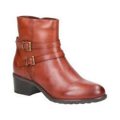 Caprice Botki kolor koniaku female brązowy 36. Pomarańczowe botki damskie Caprice, ze skóry, bez obcasa, na zamek. Za 399,00 zł.