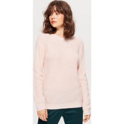 Sweter z drobnym splotem - Różowy. Różowe bez kategorii Cropp, s, ze splotem. Za 59,99 zł.