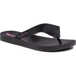 Japonki IPANEMA - Hit Fem 26445 Black/Black 20766. Czarne klapki damskie Ipanema, bez wzorów, z tworzywa sztucznego, bez obcasa. W wyprzedaży za 59,00 zł.