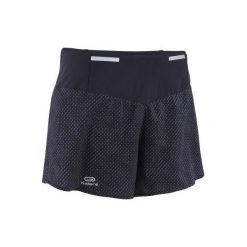 Spodenki do biegania KIPRUN LIGHT damskie. Czarne spodenki sportowe damskie marki KALENJI, xs, z elastanu, do biegania. Za 79,99 zł.