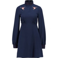 Fashion Union BUNNY Sukienka letnia navy. Niebieskie bez kategorii marki Fashion Union, na lato, z poliesteru. Za 169,00 zł.