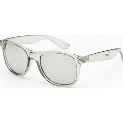 Okulary przeciwsłoneczne - Wielobarwny. Szare okulary przeciwsłoneczne damskie Cropp. Za 29,99 zł.