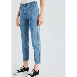 Jeansy girlfriend - Niebieski. Niebieskie jeansy damskie marki Sinsay. Za 79,99 zł.