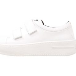 Tenisówki damskie: Royal RepubliQ SEVEN STRAP SHOE Tenisówki i Trampki white