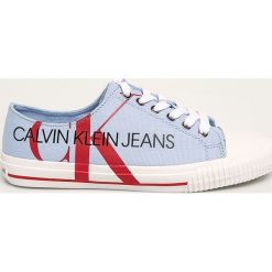 Calvin Klein Jeans - Tenisówki. Niebieskie trampki i tenisówki damskie Calvin Klein Jeans, bez wzorów, z jeansu, na sznurówki. Za 429,90 zł.