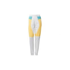 Legginsy i Rajstopy Reebok Classic Spodnie dresowe Gigi. Białe spodnie dresowe damskie marki Reebok Classic. Za 279,00 zł.