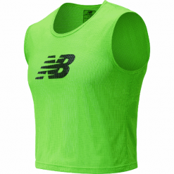 Piłkarski znacznik MT710140FLG. Koszulki męskie New Balance, m, bez wzorów, sportowe, bez kołnierzyka, bez rękawów. W wyprzedaży za 29,99 zł.