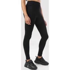 Czarne Legginsy Briznys. Czarne legginsy damskie Born2be, s, bez wzorów. W wyprzedaży za 59,99 zł.