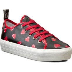 Sneakersy LOVE MOSCHINO - JA15034G11IG000A Nero/Rosso. Czarne sneakersy damskie marki Love Moschino, z gumy. W wyprzedaży za 419,00 zł.