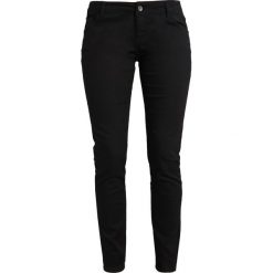 Vero Moda VMHOT FEVER PUSH UP Jeansy Slim Fit black. Czarne rurki damskie Vero Moda. Za 129,00 zł.