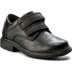 Półbuty CLARKS - Remi Pace Inf 261268286 Black Leather. Czarne bez kategorii marki Clarks, ze skóry, na rzepy. W wyprzedaży za 159,00 zł.