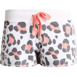 Bermudy damskie: Juvia LEOPARD SHORTS Szorty neon peach