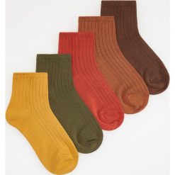 Skarpety 5 pack - Brązowy. Pomarańczowe skarpetki damskie Reserved, bez wzorów. Za 39,99 zł.