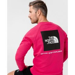 The North Face Bluza Różowy. Różowe bluzy męskie The North Face, l, z nadrukiem, z bawełny, bez kołnierzyka, bez rękawów, bez kaptura. Za 324,95 zł.