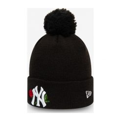 New Era New York Yankees Czapka zimowa Czarny. Czarne czapki damskie New Era, na zimę, z haftami, z materiału. Za 128,95 zł.