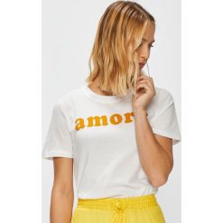 Only - Top Ava. Szare topy damskie ONLY, l, z nadrukiem, z bawełny, z okrągłym kołnierzem. W wyprzedaży za 34,90 zł.