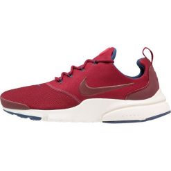 Tenisówki męskie: Nike Sportswear PRESTO FLY Tenisówki i Trampki team red/navy/sail