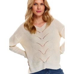 Sweter damski z dekoltem w serek. Brązowe swetry damskie Top Secret, na wiosnę, uniwersalny, bez wzorów, biznesowe, bez rękawów, długie, bez kaptura. W wyprzedaży za 69,99 zł.