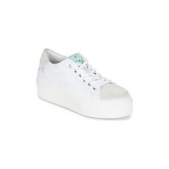 Buty Ippon Vintage TOKYO FUN. Białe trampki i tenisówki damskie marki Ippon Vintage, bez wzorów, bez zapięcia. Za 303,20 zł.