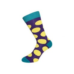 Fioletowe skarpety w żółte grochy. Żółte skarpetki damskie marki Cup of sox, w grochy, z bawełny. Za 24,00 zł.