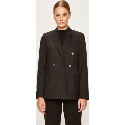 Calvin Klein - Żakiet. Czarne marynarki damskie Calvin Klein, bez wzorów, z elastanu. W wyprzedaży za 999,90 zł.