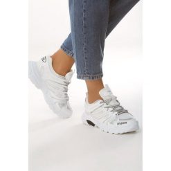Srebrne Buty Sportowe Stereotype. Szare buty sportowe damskie Born2be, bez wzorów, sportowe. Za 89,99 zł.