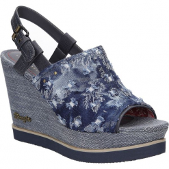 Sandały Wrangler Kelly Indigo WL171683. Niebieskie sandały damskie marki Wrangler, bez wzorów, bez obcasa, bez zapięcia. Za 208,99 zł.