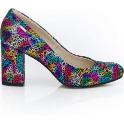 Kolorowe czółenka na 7 cm słupku - skóra naturalna - model 042 - kolor magic. Szare czółenka damskie Zapato, na co dzień, bez wzorów, z jeansu, z okrągłym noskiem, bez obcasa, na obcasie. Za 319,00 zł.