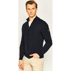 Sweter EA7 Emporio Armani 8NPEZ1 PM62Z 1578. Niebieskie swetry męskie EA7 Emporio Armani, m, bez wzorów, klasyczne, z klasycznym kołnierzykiem, bez kaptura. Za 679,00 zł.