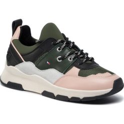Sneakersy TOMMY HILFIGER - Sporty Chunky Sneaker FW0FW04294 Stone Gray PFQ. Zielone półbuty damskie TOMMY HILFIGER, ze skóry. W wyprzedaży za 459,00 zł.