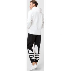 Adidas Originals Big Trefoil Spodnie dresowe Czarny. Czarne spodnie męskie adidas Originals, s, bez wzorów, z bawełny. Za 266,95 zł.