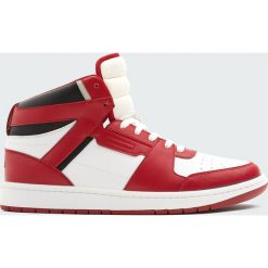 Czerwone botki sportowe basket. Czerwone botki męskie marki Pull&Bear, bez zapięcia. Za 99,90 zł.