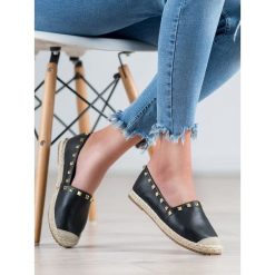 ROCKOWE ESPADRYLE. Czarne baleriny damskie SDS, bez wzorów, bez obcasa. Za 40,90 zł.